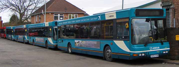 Arriva Shires DAF SB220 Plaxton 3279